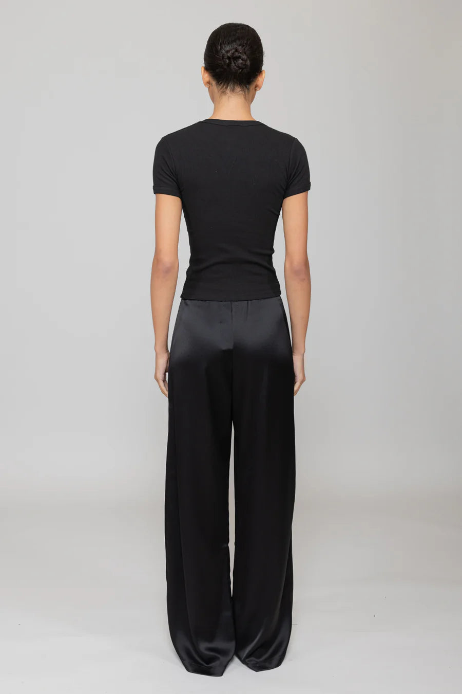 Kelly Slim Fit Tee in Black