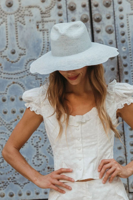 Small/Medium Bay in Mist