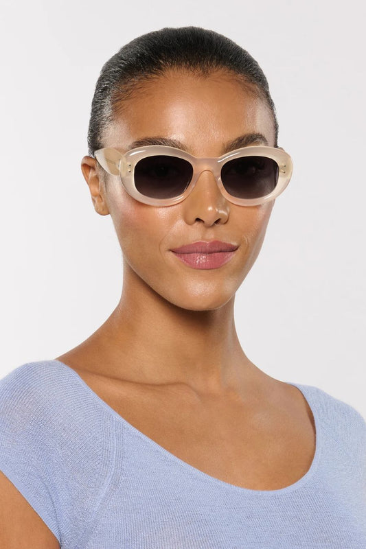 Margaret in Platinum Blonde