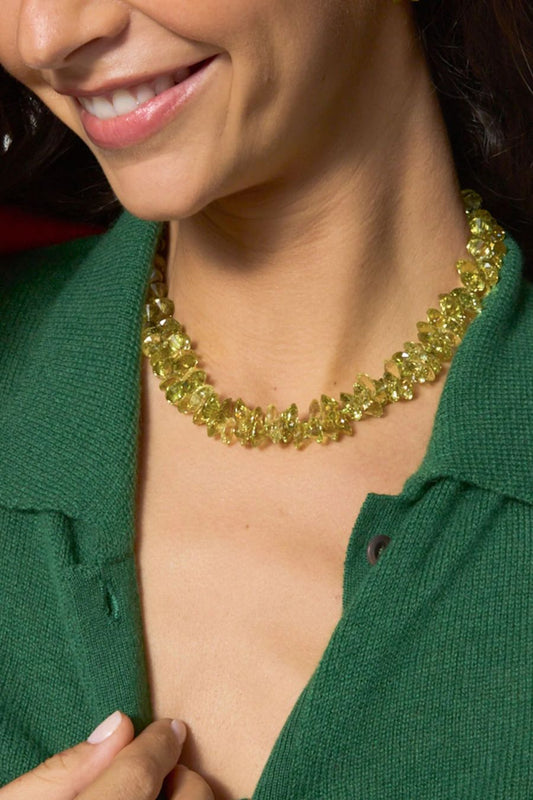 The Cubic Cluster Necklace in Kiwi
