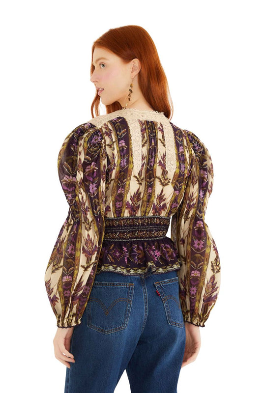 Sand Embroidered Tapestry Long Sleeve Blouse