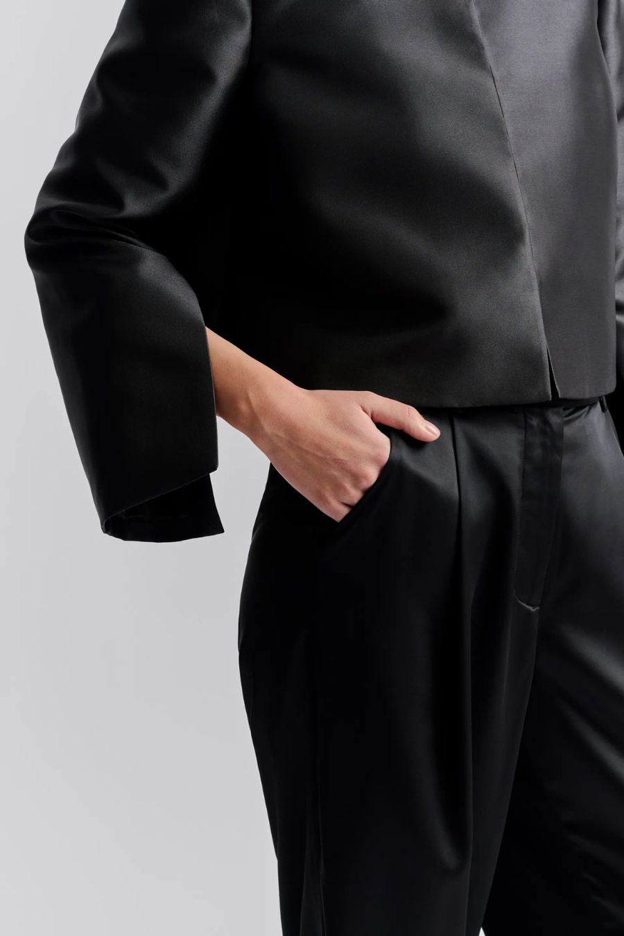 Ruthie Blouse in Black