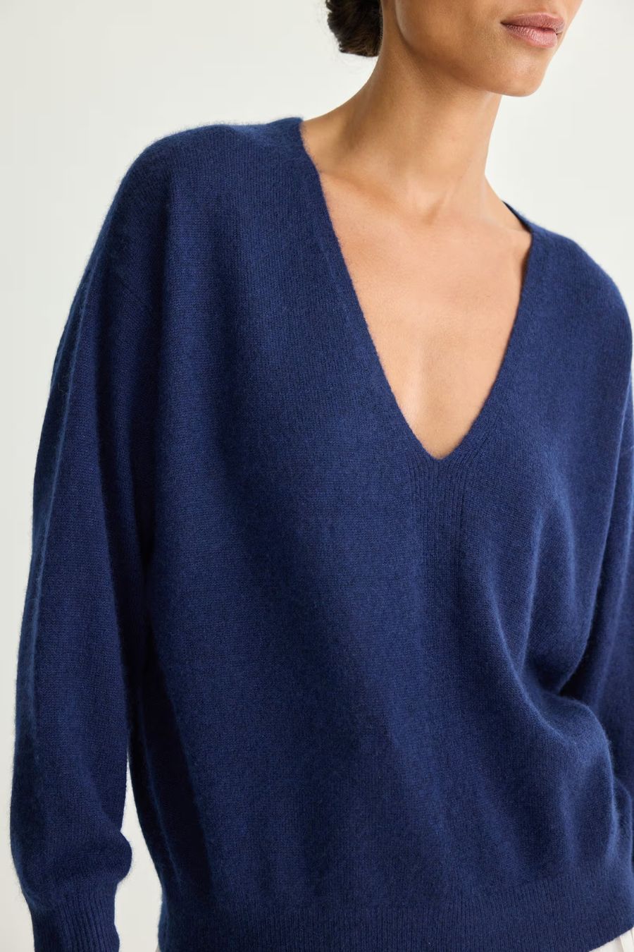 Softest Silk Cashmere V-Neck in Eclipse