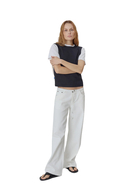 Cool Jean in Milk