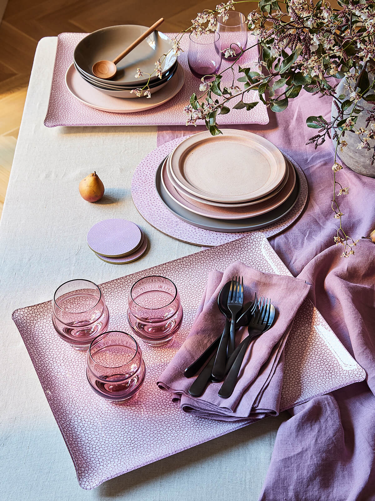 Epoch Serving Tray in Lilac