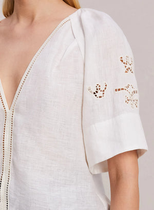 
            
                Load image into Gallery viewer, Raye Embroidered Linen Top
            
        