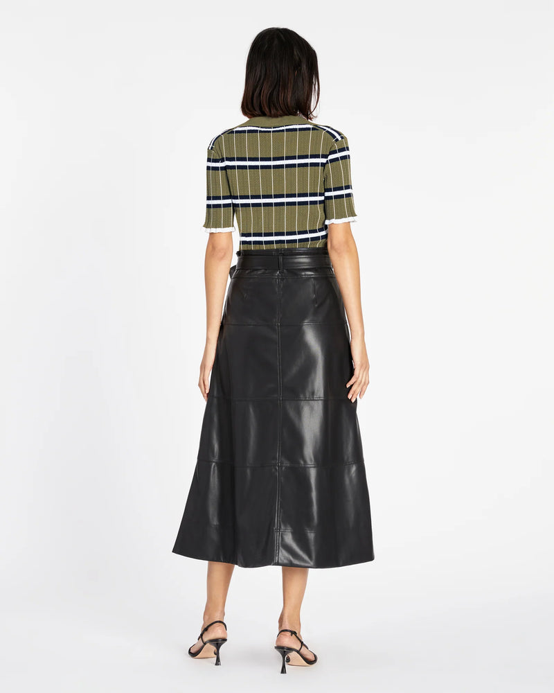
            
                Load image into Gallery viewer, Hudson Skirt in Black
            
        