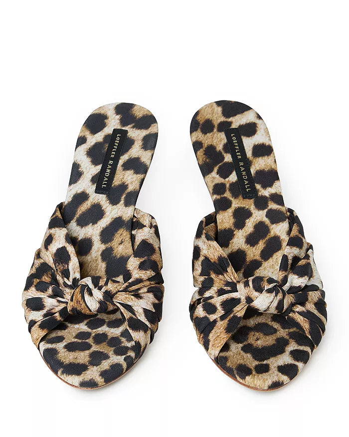 Marsy Angled Wedge in Leopard