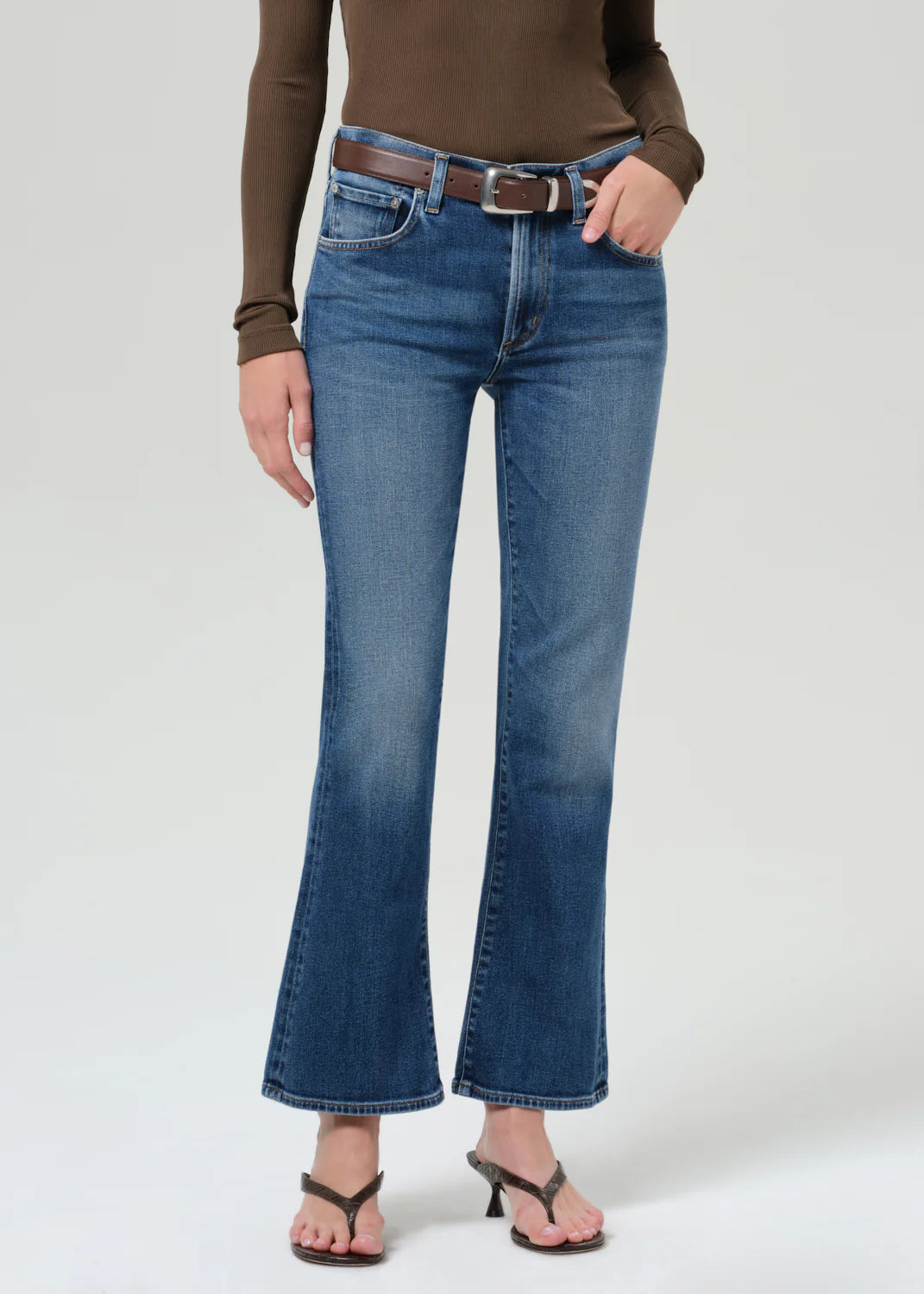 Goldie Kick Flare in Allister