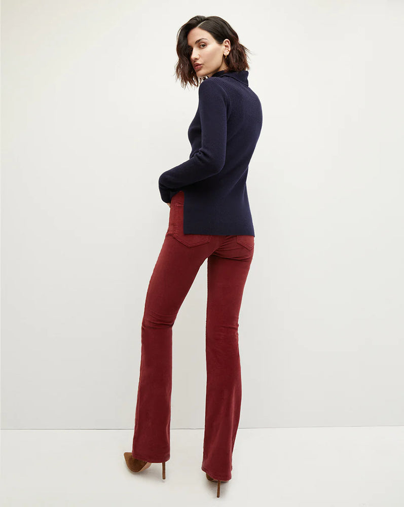 Jurnee Cashmere Turtleneck in Navy