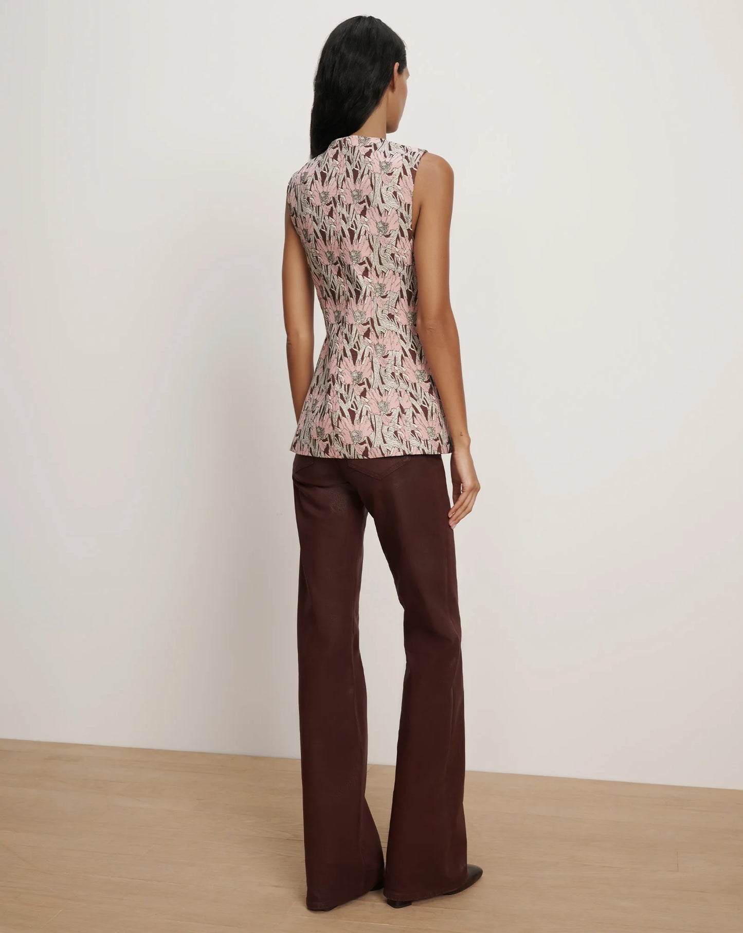 Jessup Floral Vest in Raisin Multi