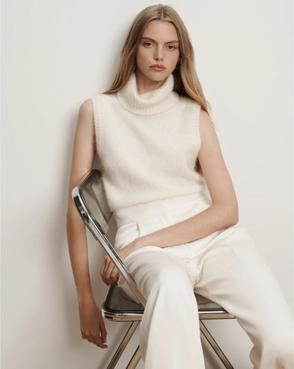 Mazzy Brushed Cashmere Sleeveless Sweater in Ivory