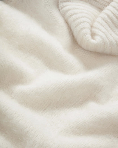 Mazzy Brushed Cashmere Sleeveless Sweater in Ivory