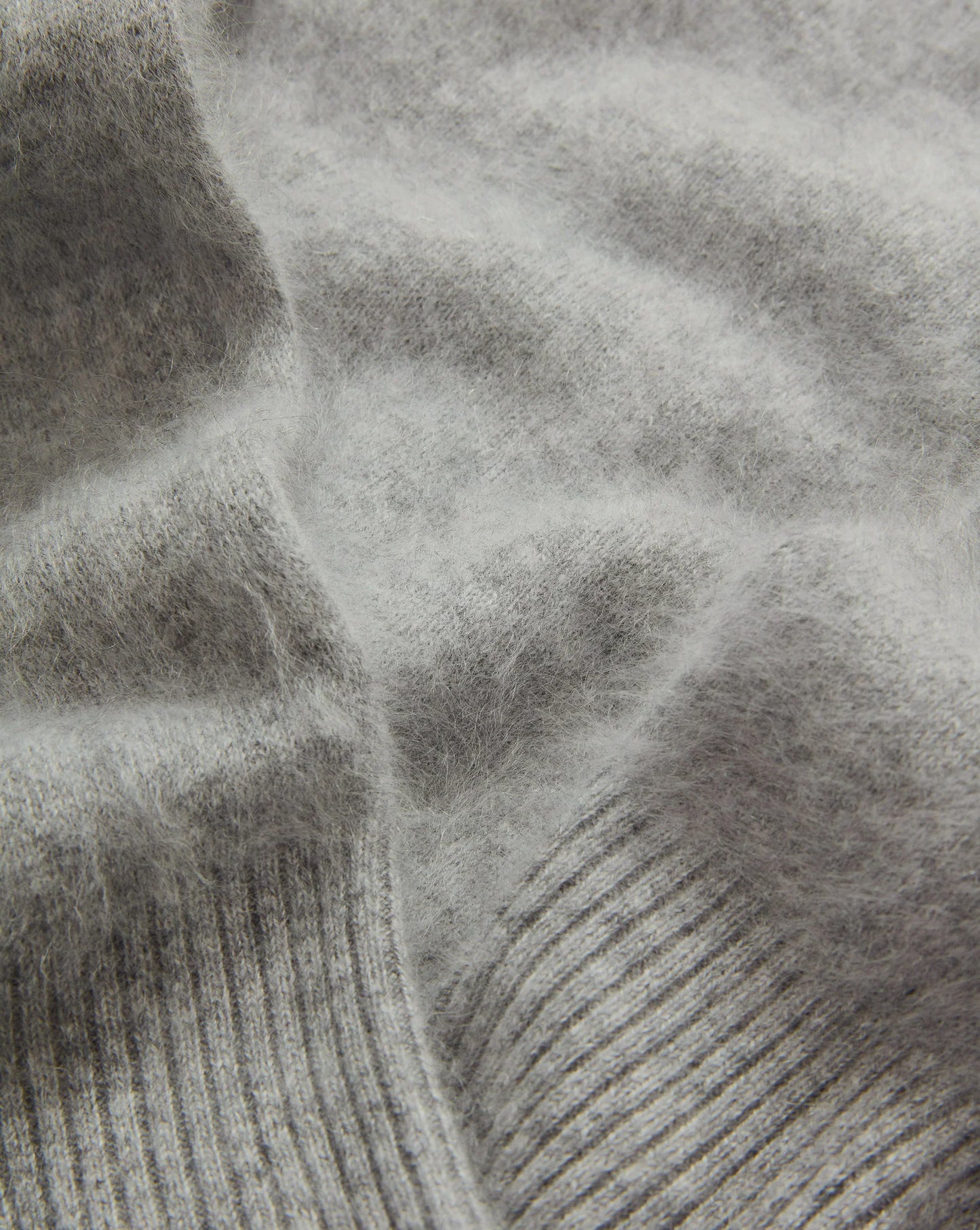 Pippen Brushed Cashmere Pullover in Heather Grey