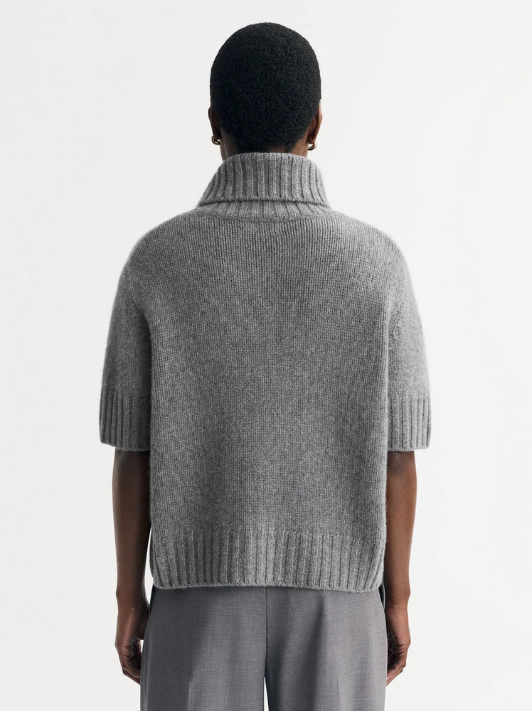 Short Sleeve Turtleneck in Grey