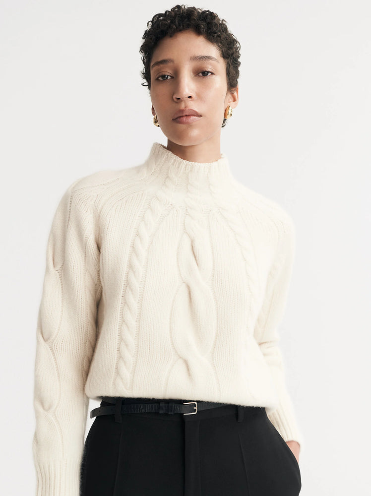 Chunky Cable Turtleneck in Feather White