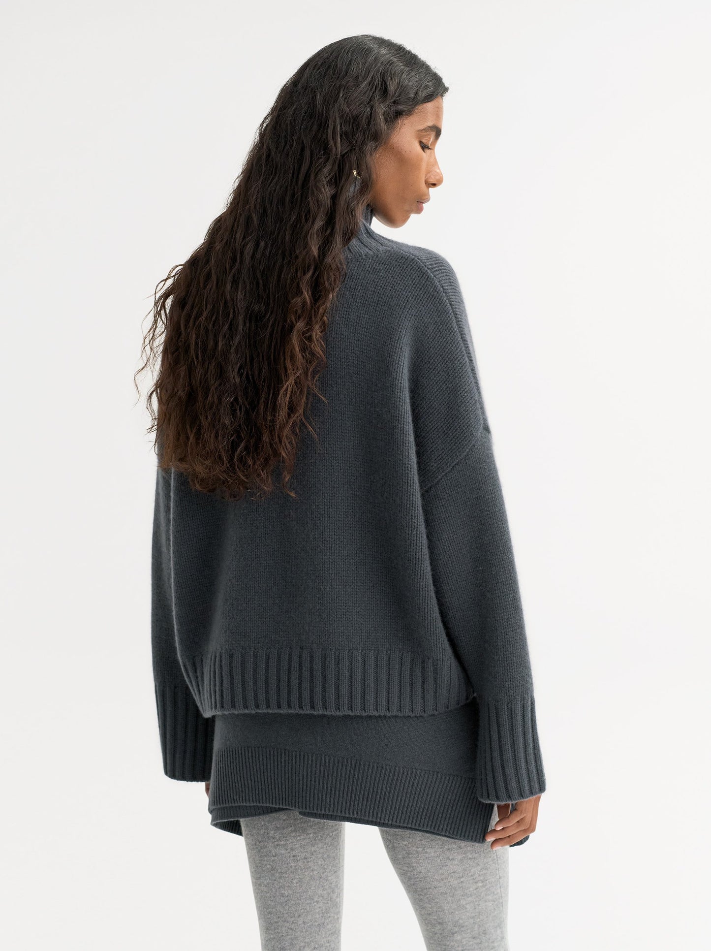 Girlfriend Turtleneck in Anthracite