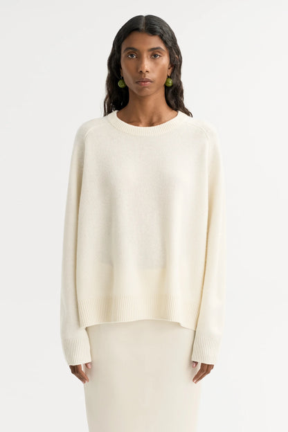 Boyfriend Crewneck in Feather White