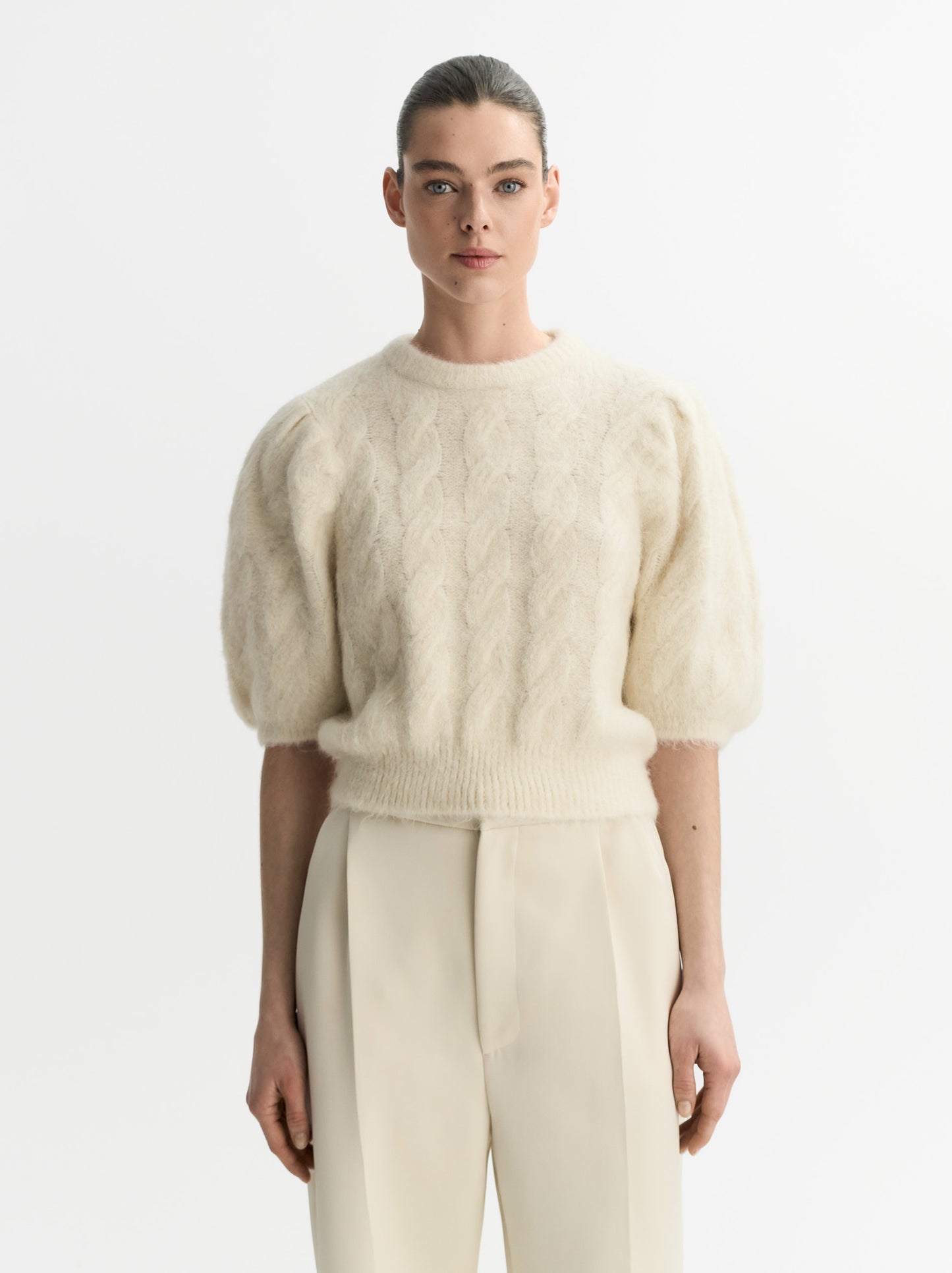 Alpaca Top in Feather White