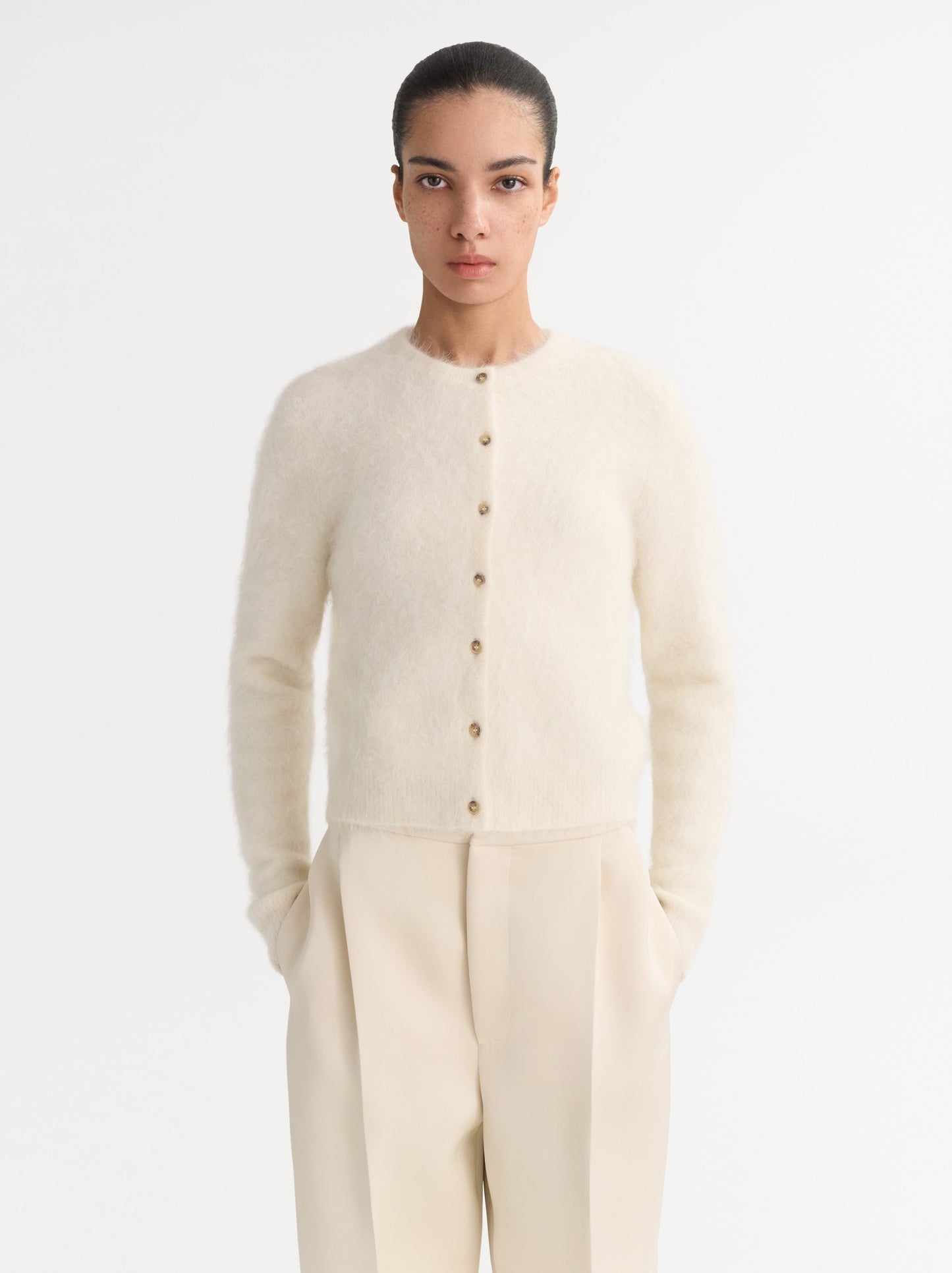 Alpaca Cardigan in Feather White