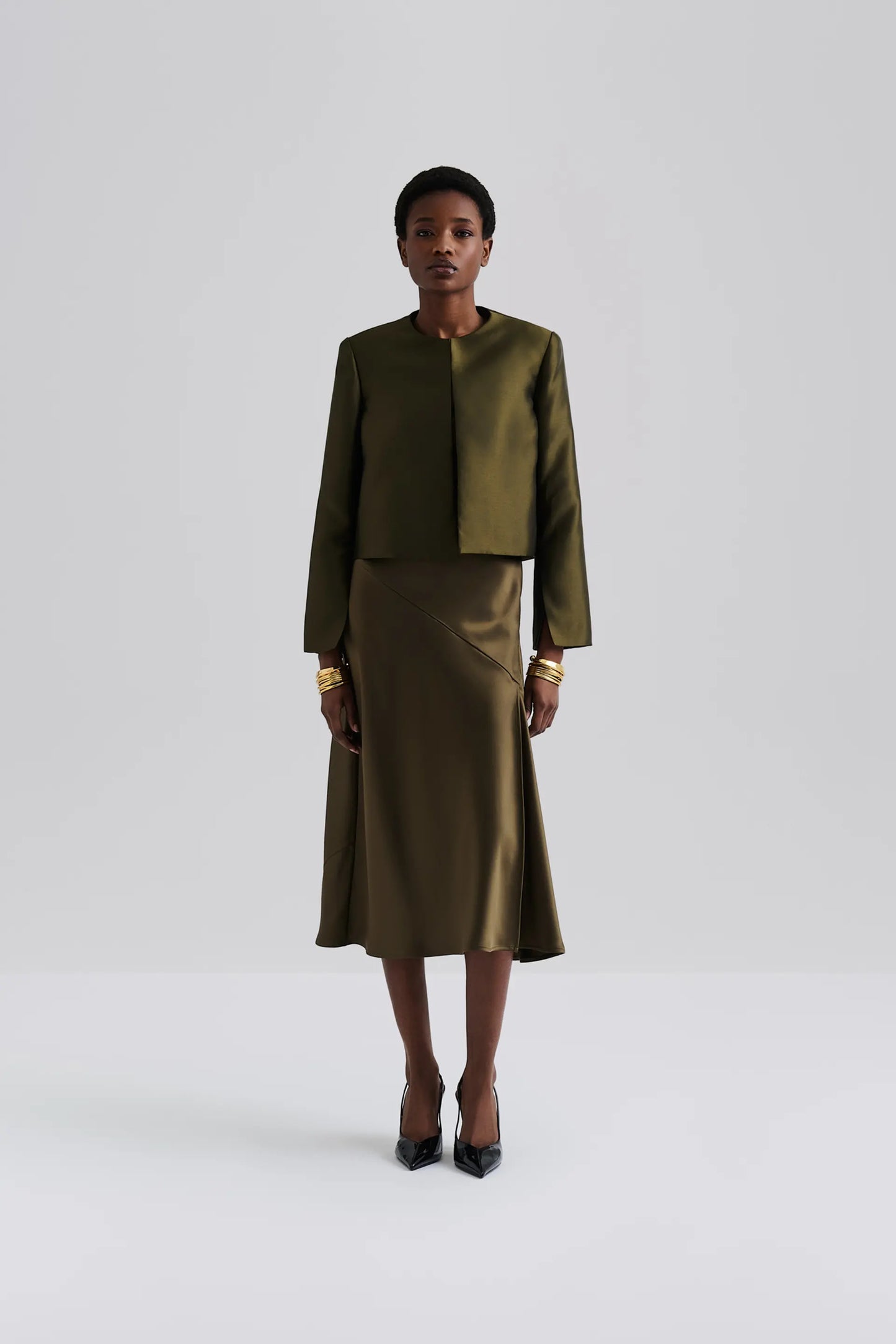 Ruthie Blouse in Olive