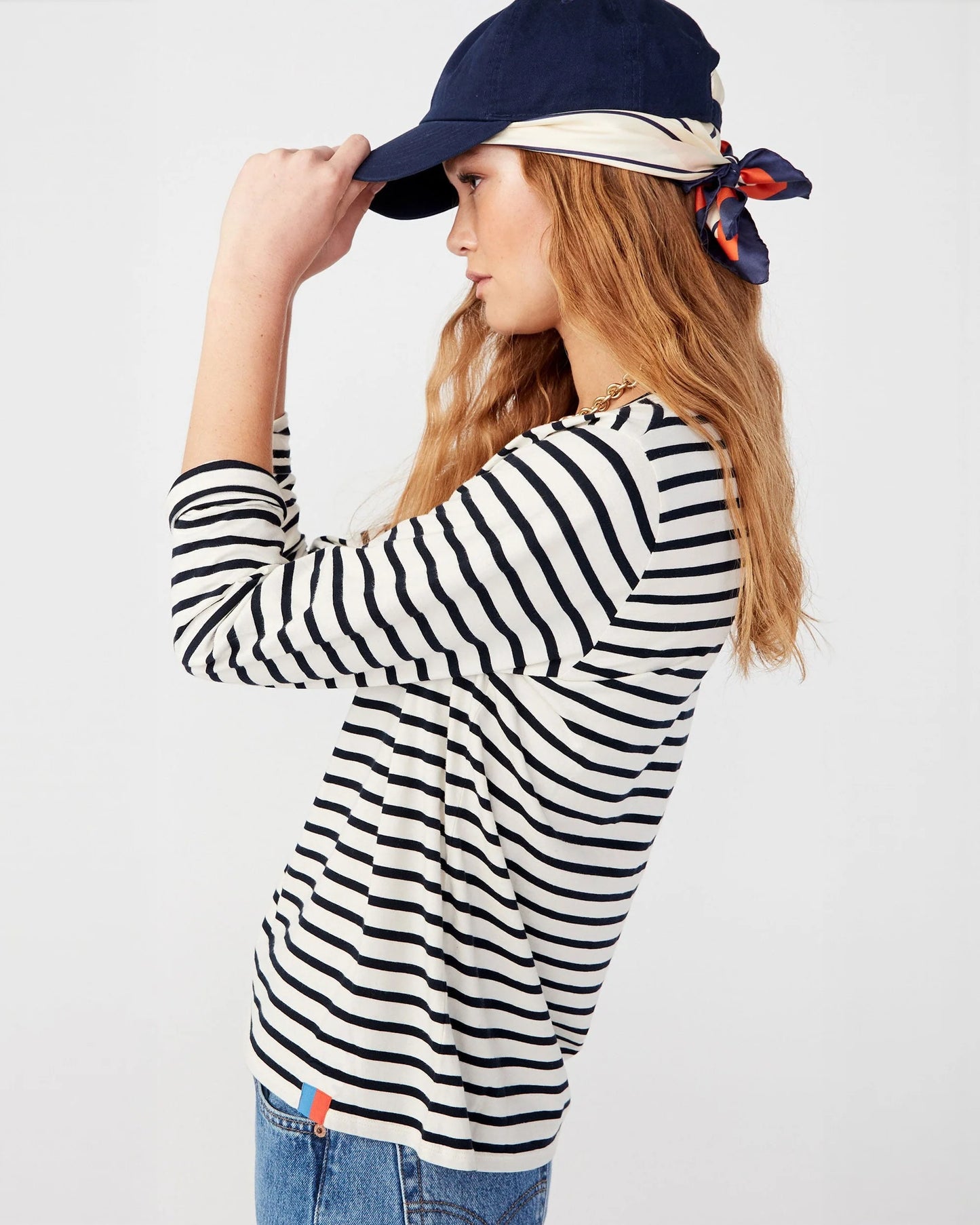 The Modern Long in Cream/Navy