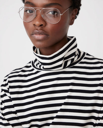 The Turtleneck in Black/Cream