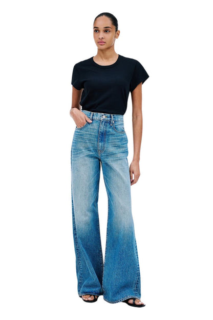 Eva in Forget Me Not