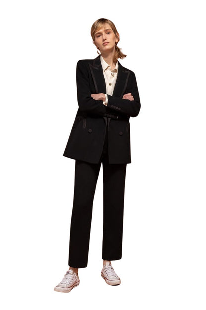 Resolute Everyday Blazer in Black