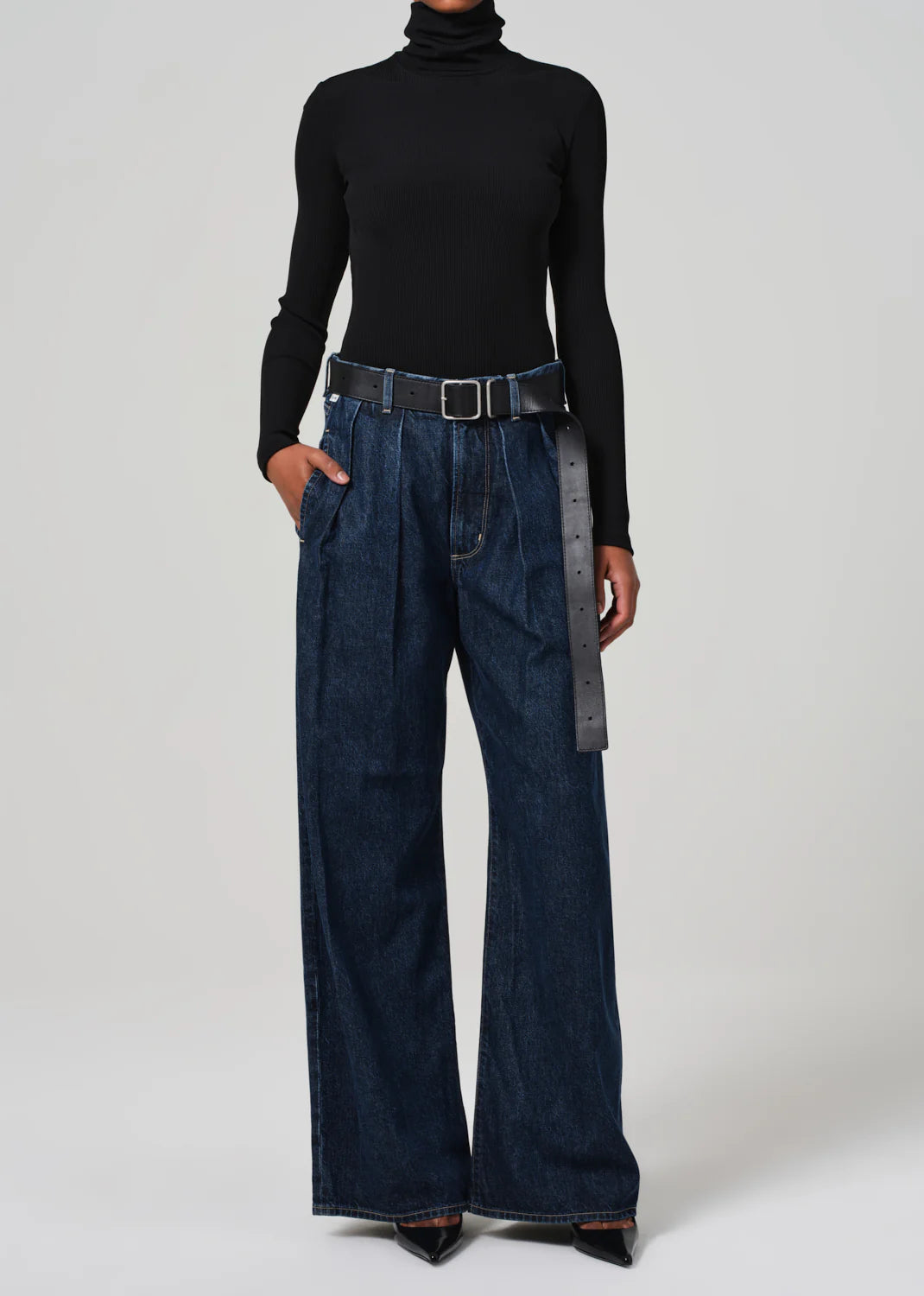 Caradene Turtleneck in Black