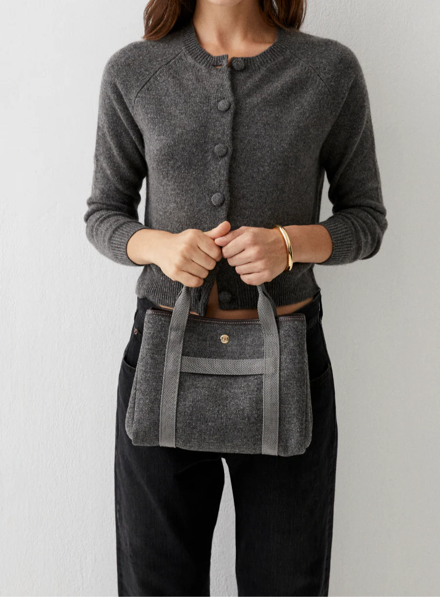 Traversée Whip Grey Flannel in Small