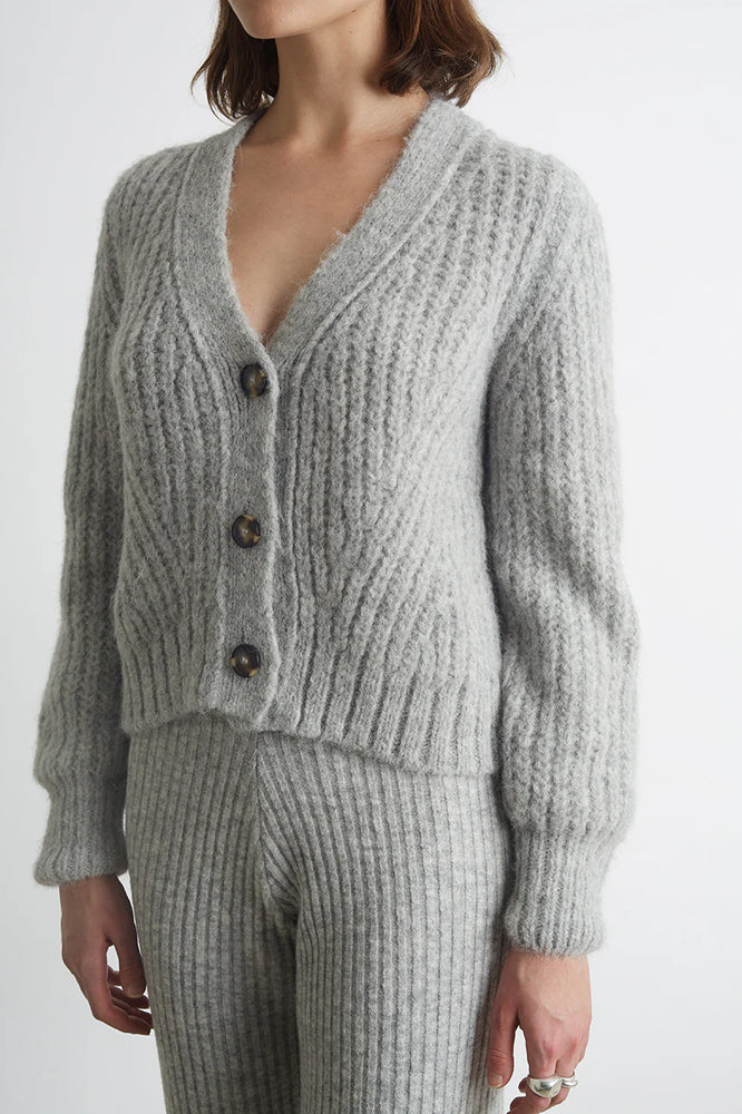 Sara Cardi in Pale Grey Melange