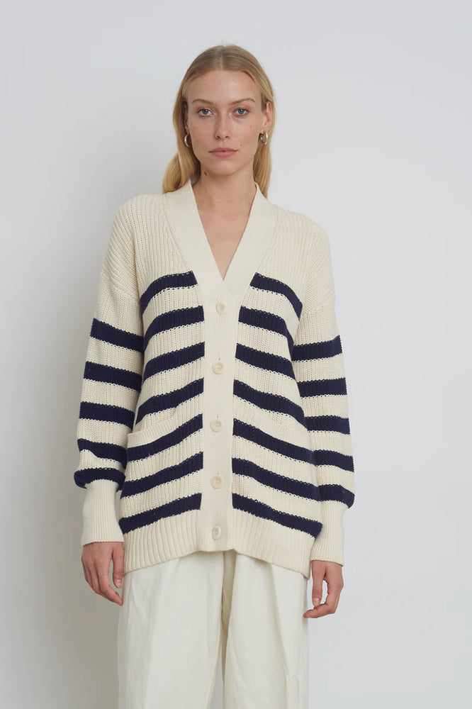Amy Cardi in Navy/White