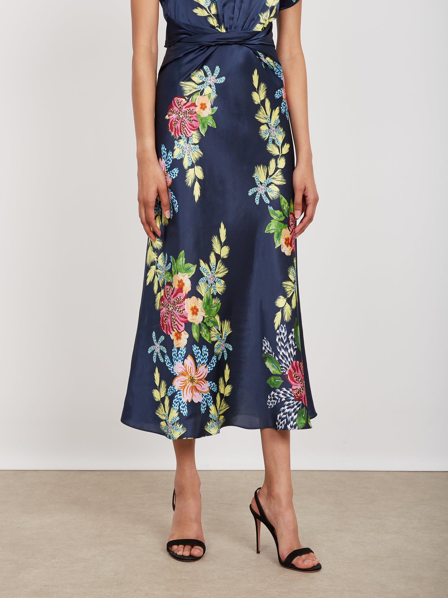 Gwen-C Dress in Hosta Trellis