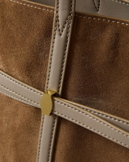 Lasso Belted Tote Bag in Bark