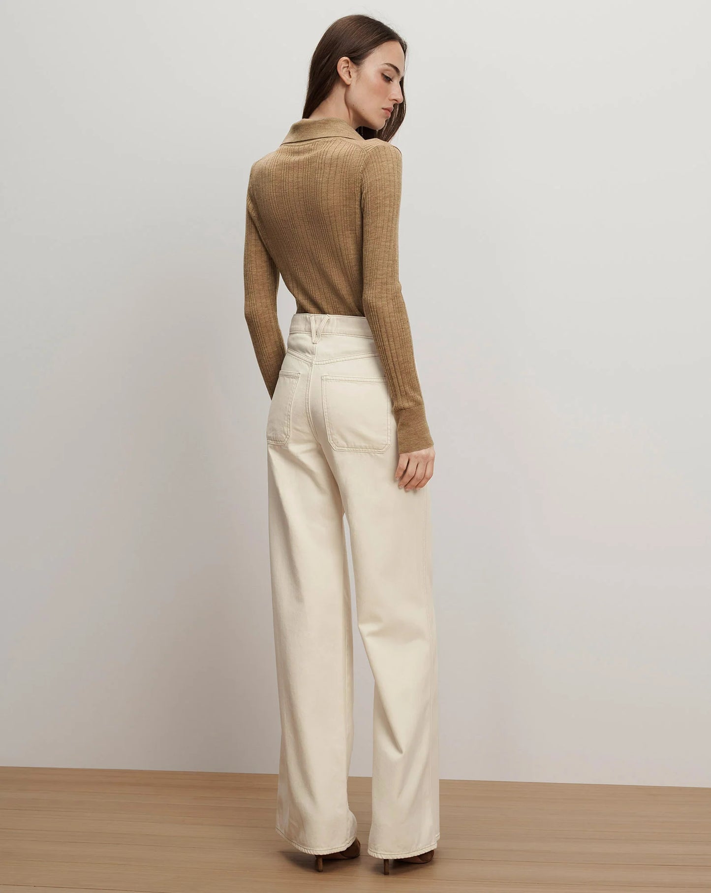 Kasey Patch-Pocket Wide-Leg Jean in Ecru