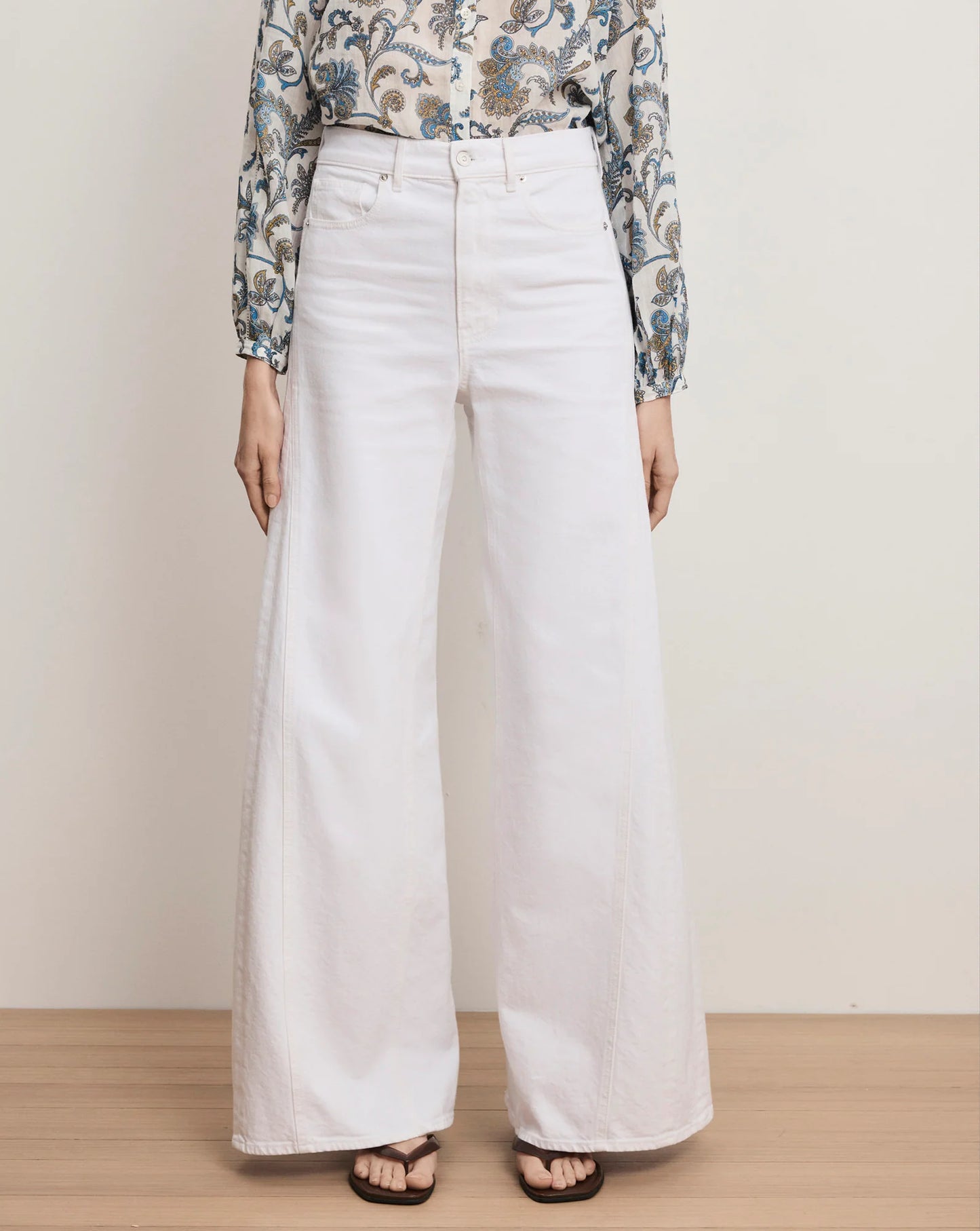 Vicki Extra-Wide-Leg Jean in White