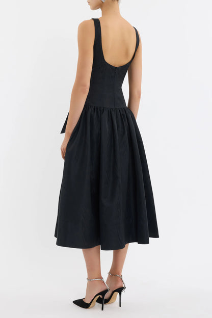 Narcissa Midi Dress in Black