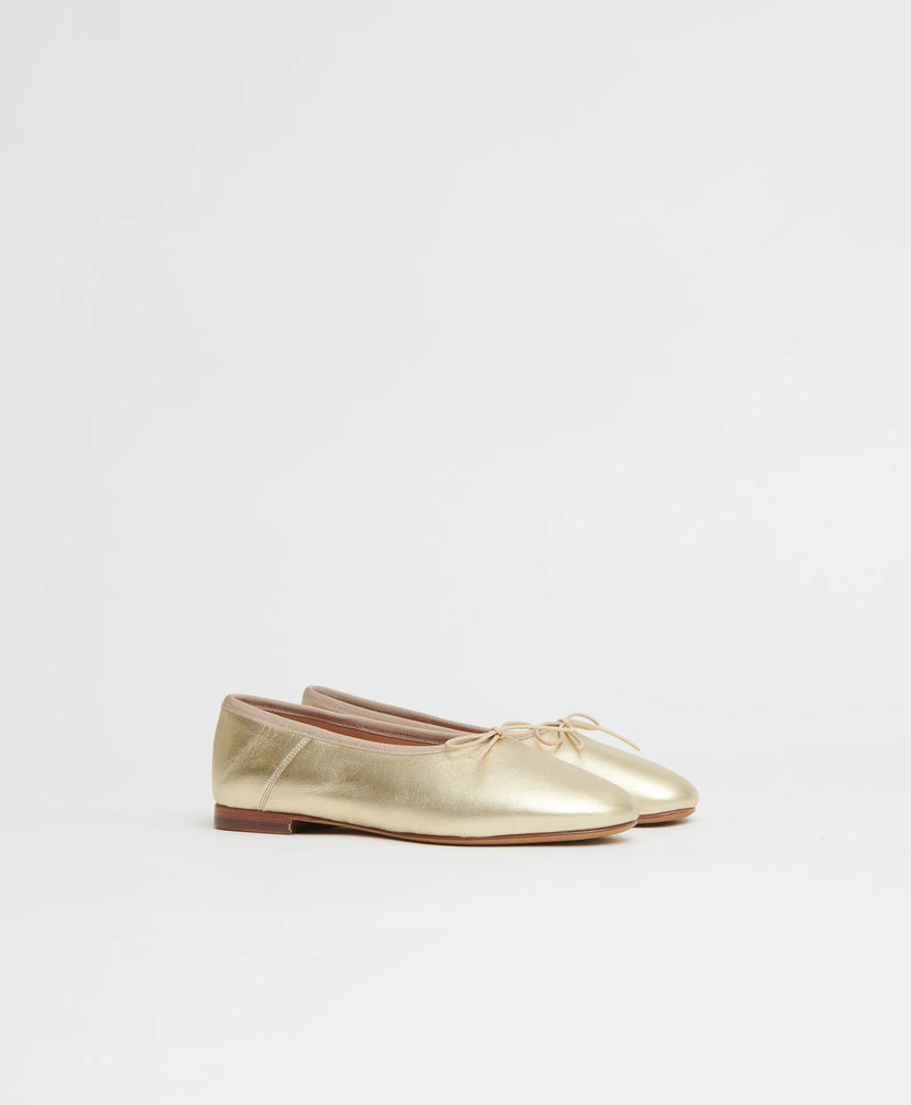 Dream Ballerina in Gold