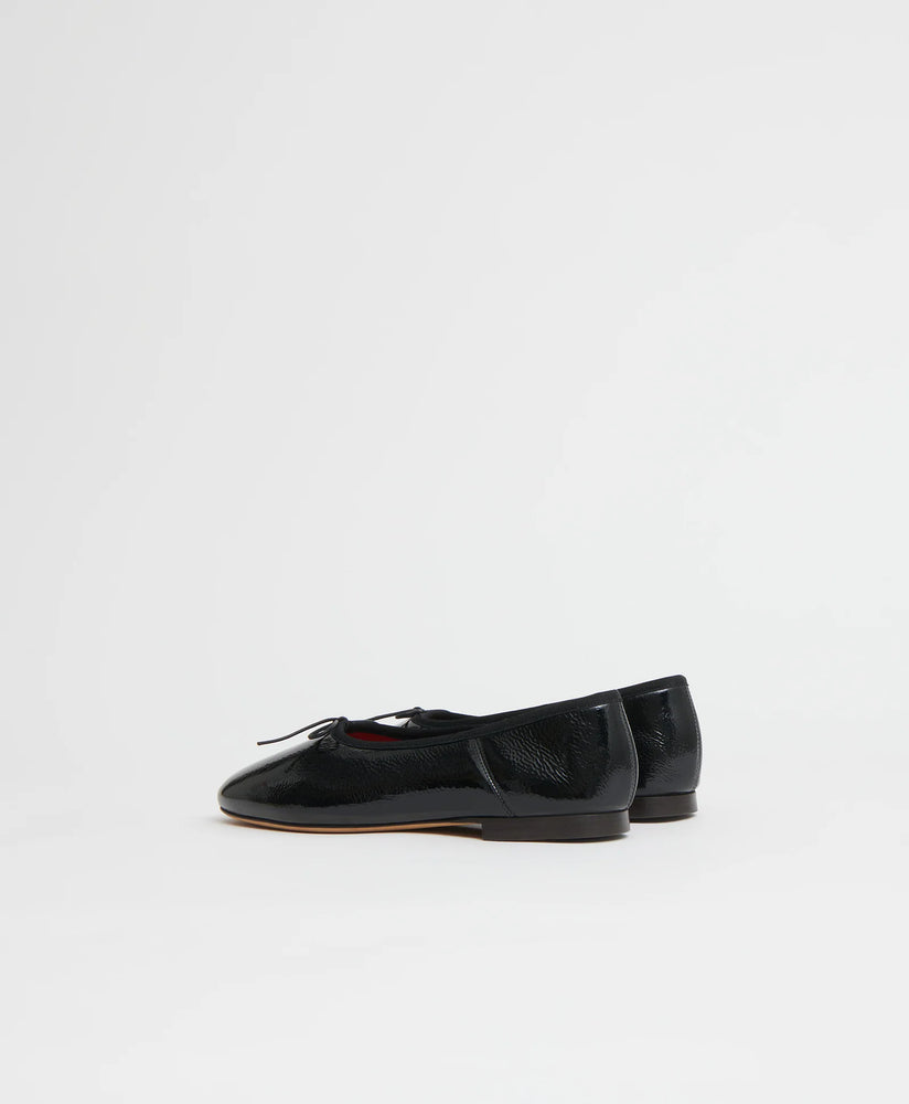 Dream Ballerina in Black Naplak