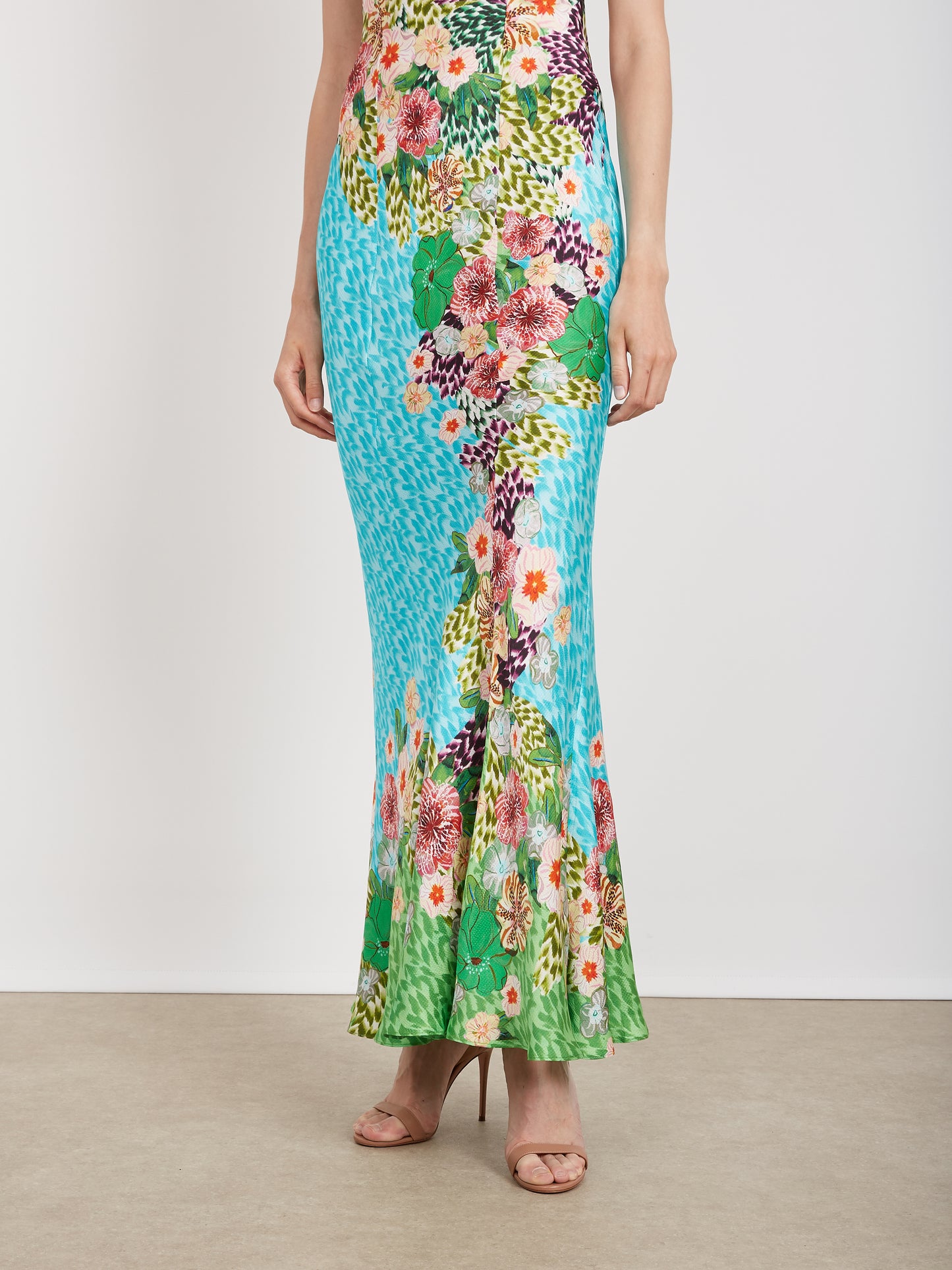 Renee Long Dress in Plumeria Trellace