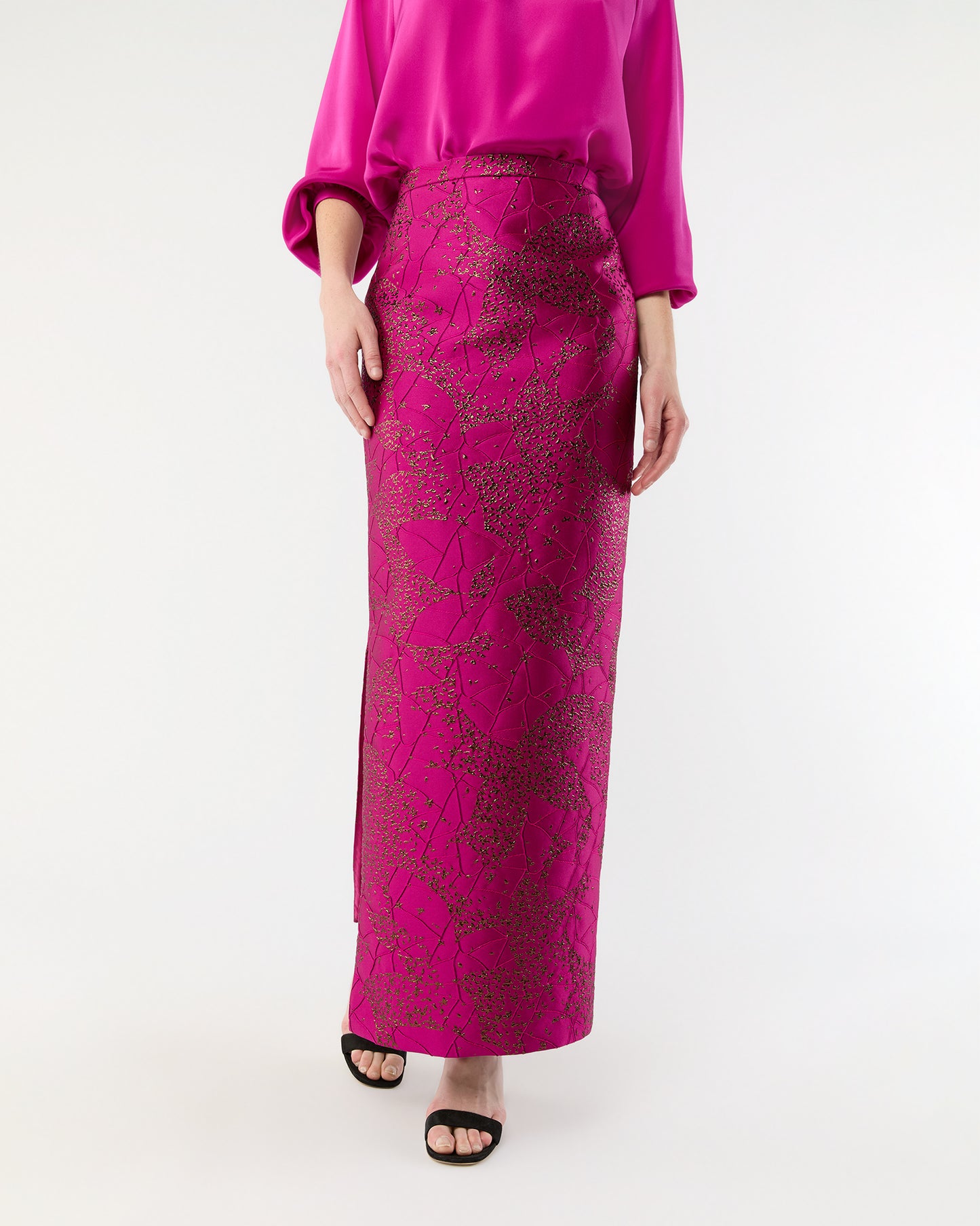 Long Pencil Skirt in Magneta