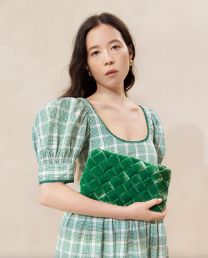
            
                Load image into Gallery viewer, Aviva Cyprus Woven Puff Clutch
            
        
