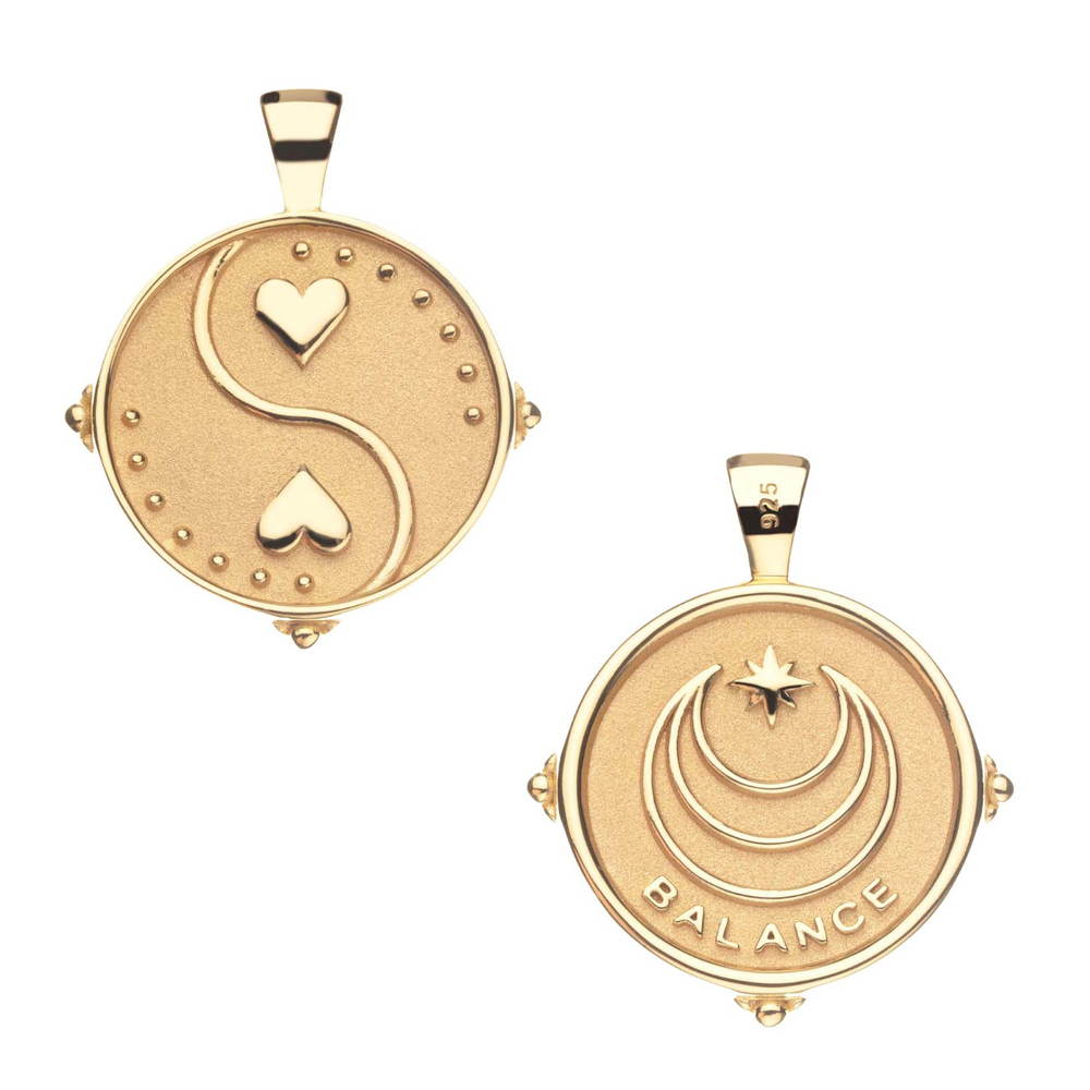 BALANCE JW Small Pendant Coin Necklace
