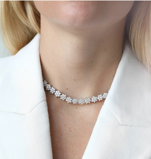 
            
                Load image into Gallery viewer, Isabel Pavé Collar
            
        
