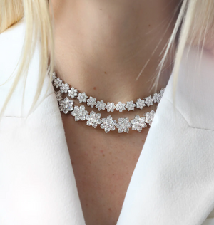 
            
                Load image into Gallery viewer, Isabel Pavé Collar
            
        