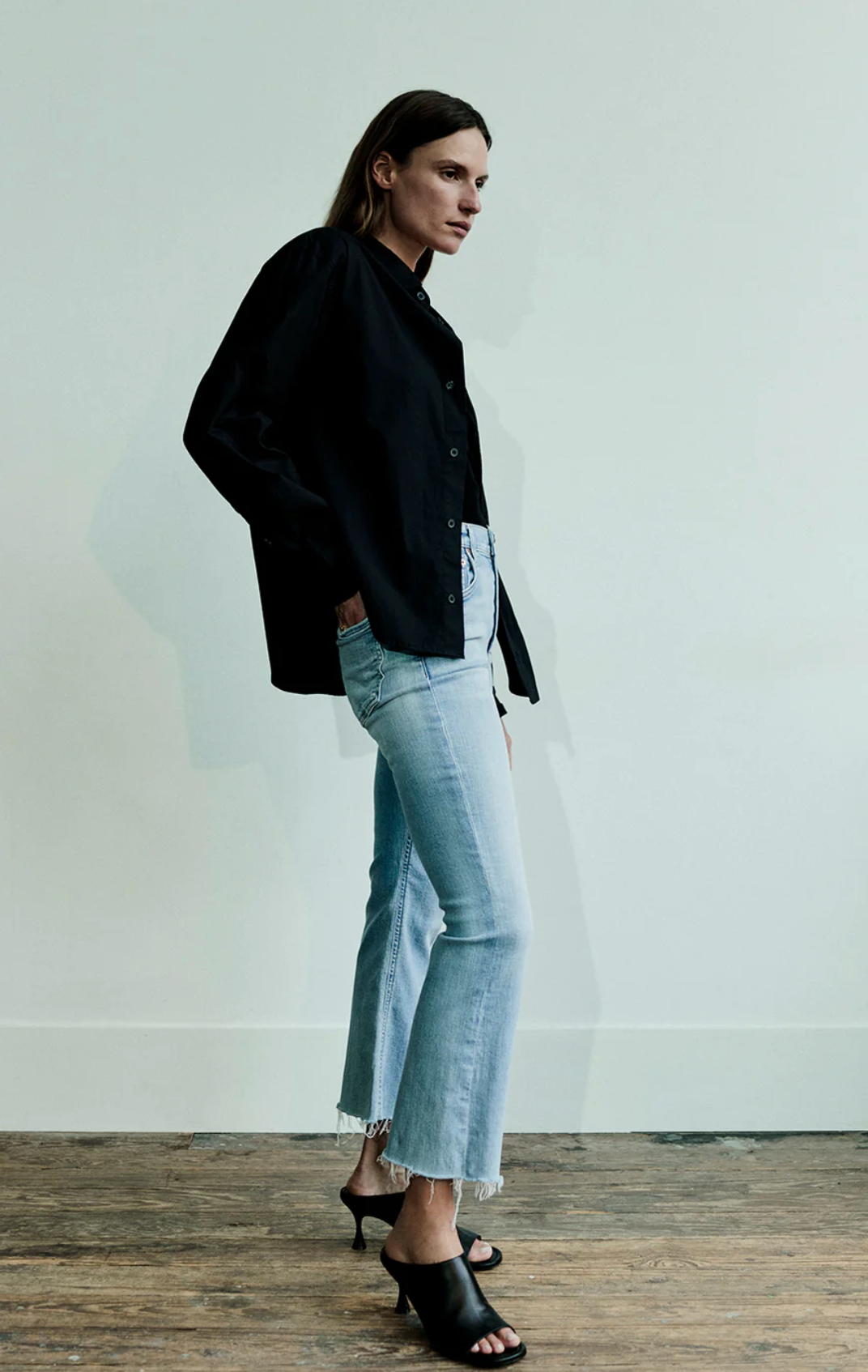 Isola Mid-Rise Cropped Boot in Marquee