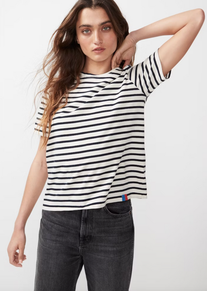 The Modern in Cream/Navy