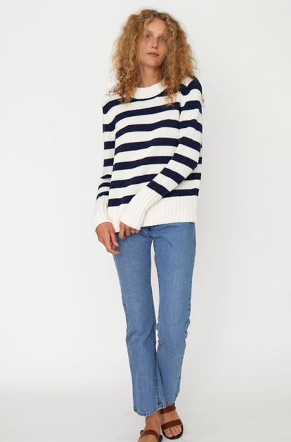 The Tatum in Cream/Navy