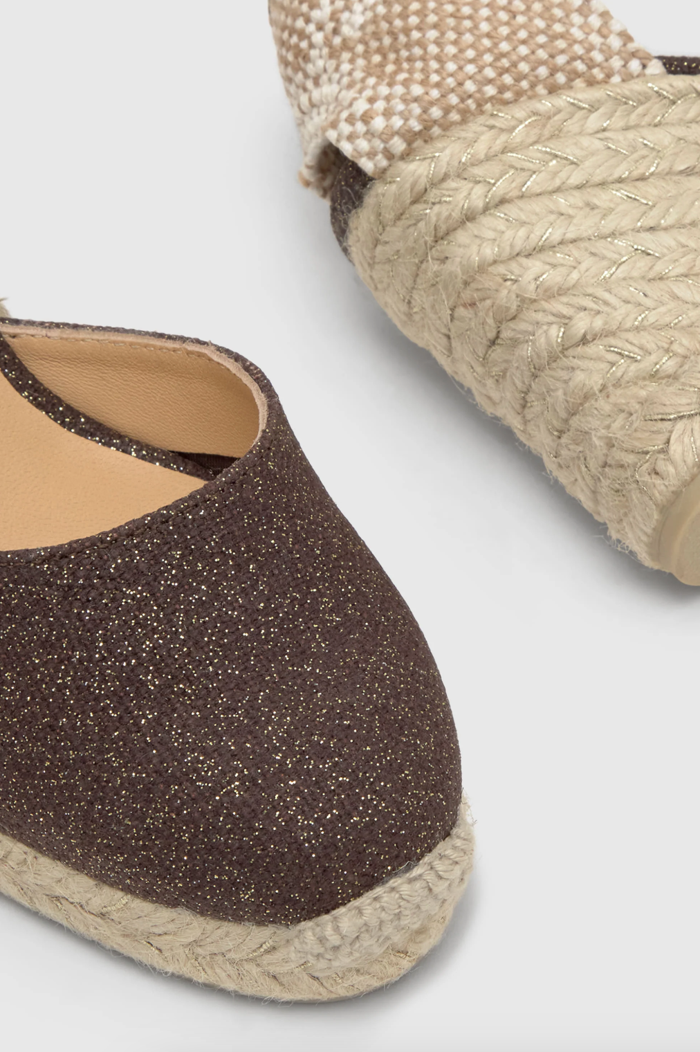 Carina in Marron/Oro